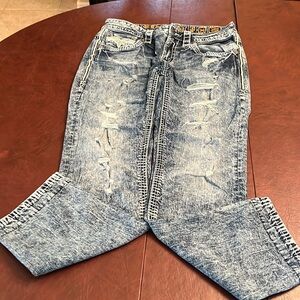Rock Revival Ledford Straight jeans